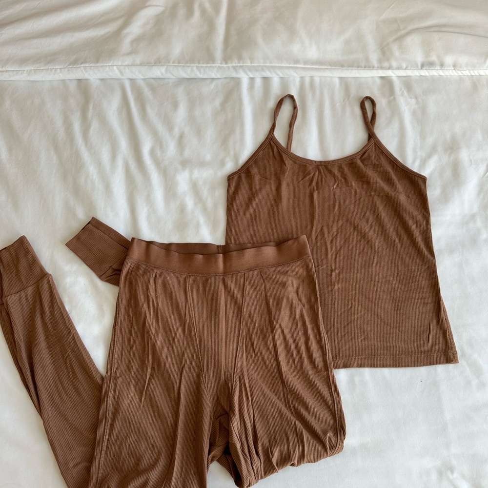 Brown Ribbed Tank and Leggings Set